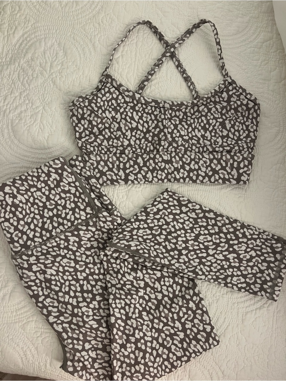 Varley Cheetah Set - Leggings & Top